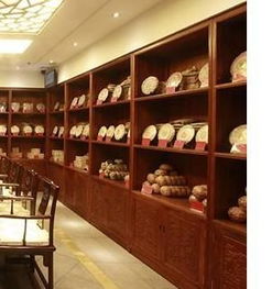专业茶具展柜选择指南 从精品烤漆柜台到厂家直供方案